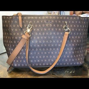 DKNY PURSE
